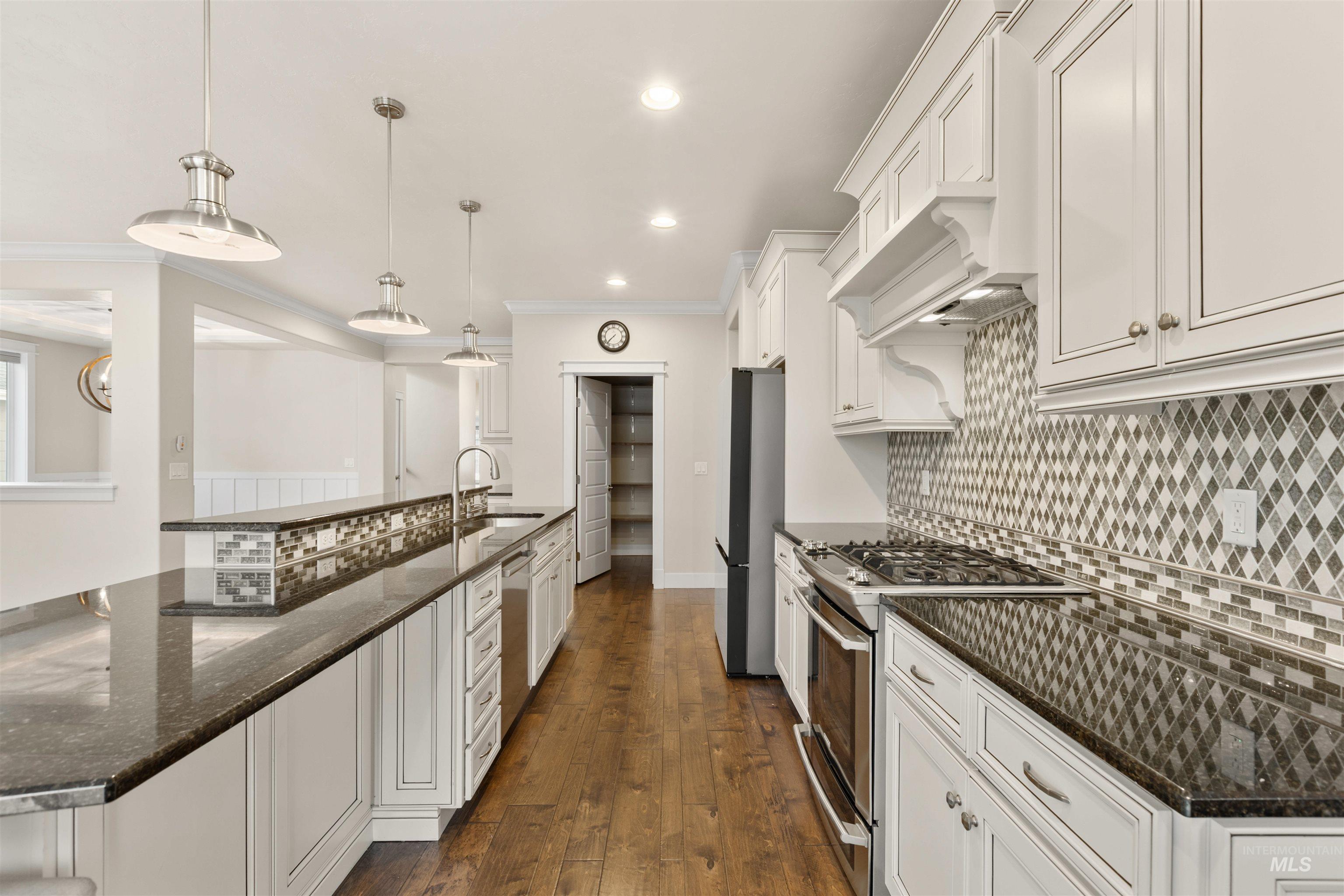 18018 N Streams Edge Way, Boise, Idaho 83714, 5 Bedrooms, 4 Bathrooms, Residential For Sale, Price $875,000, 98969950