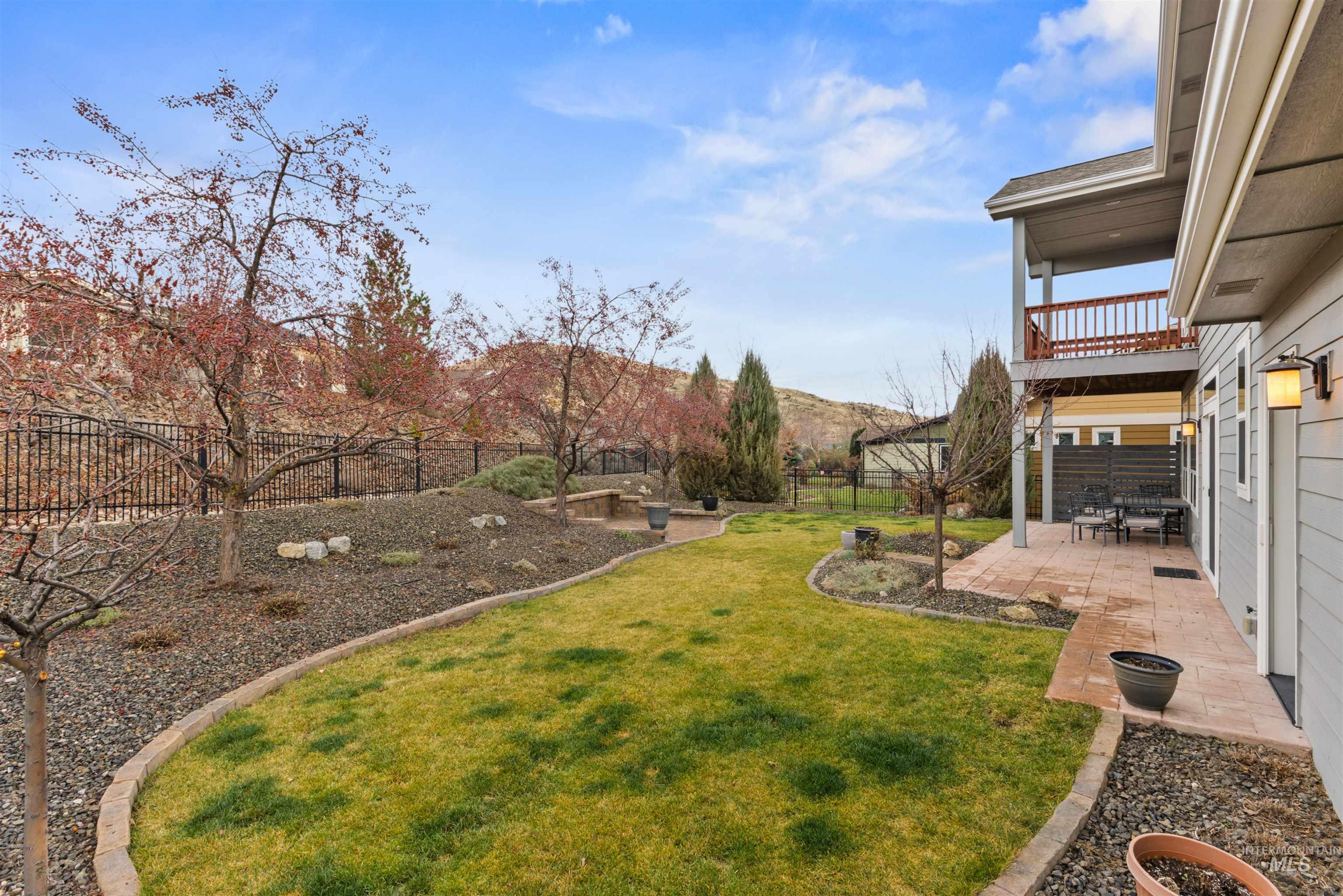 18018 N Streams Edge Way, Boise, Idaho 83714, 5 Bedrooms, 4 Bathrooms, Residential For Sale, Price $875,000, 98969950