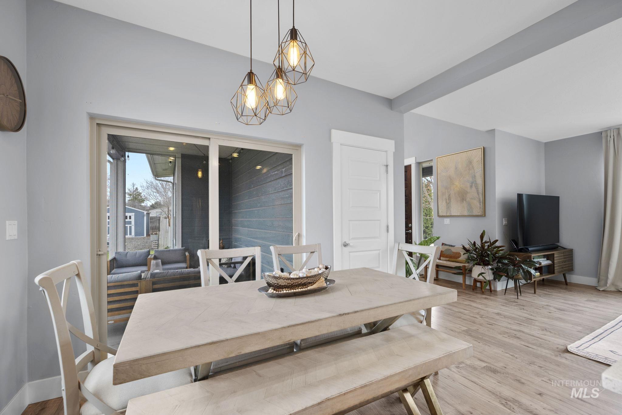 1634 W Wright Street, Boise, Idaho 83705, 3 Bedrooms, 2.5 Bathrooms, Residential For Sale, Price $659,000, 98969954