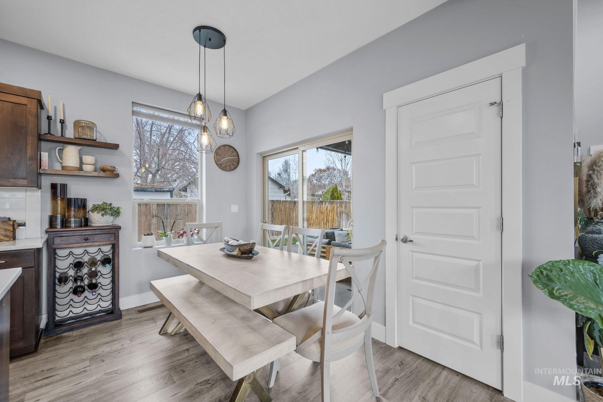 1634 W Wright Street, Boise, Idaho 83705, 3 Bedrooms, 2.5 Bathrooms, Residential For Sale, Price $659,000, 98969954