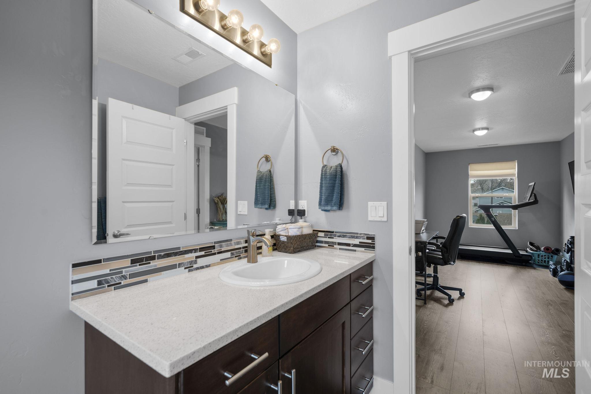 1634 W Wright Street, Boise, Idaho 83705, 3 Bedrooms, 2.5 Bathrooms, Residential For Sale, Price $659,000, 98969954