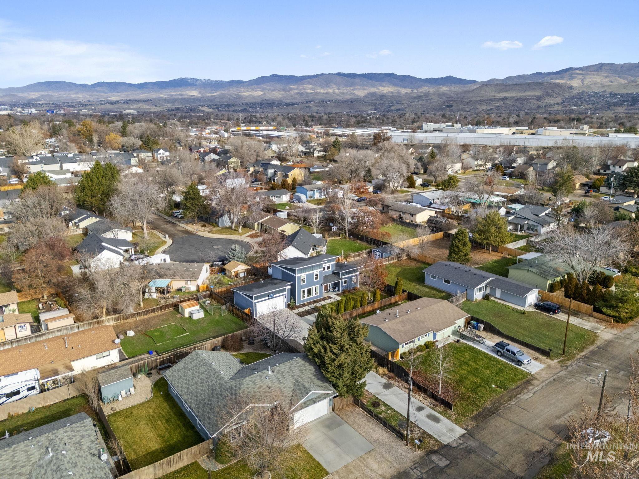 1634 W Wright Street, Boise, Idaho 83705, 3 Bedrooms, 2.5 Bathrooms, Residential For Sale, Price $659,000, 98969954