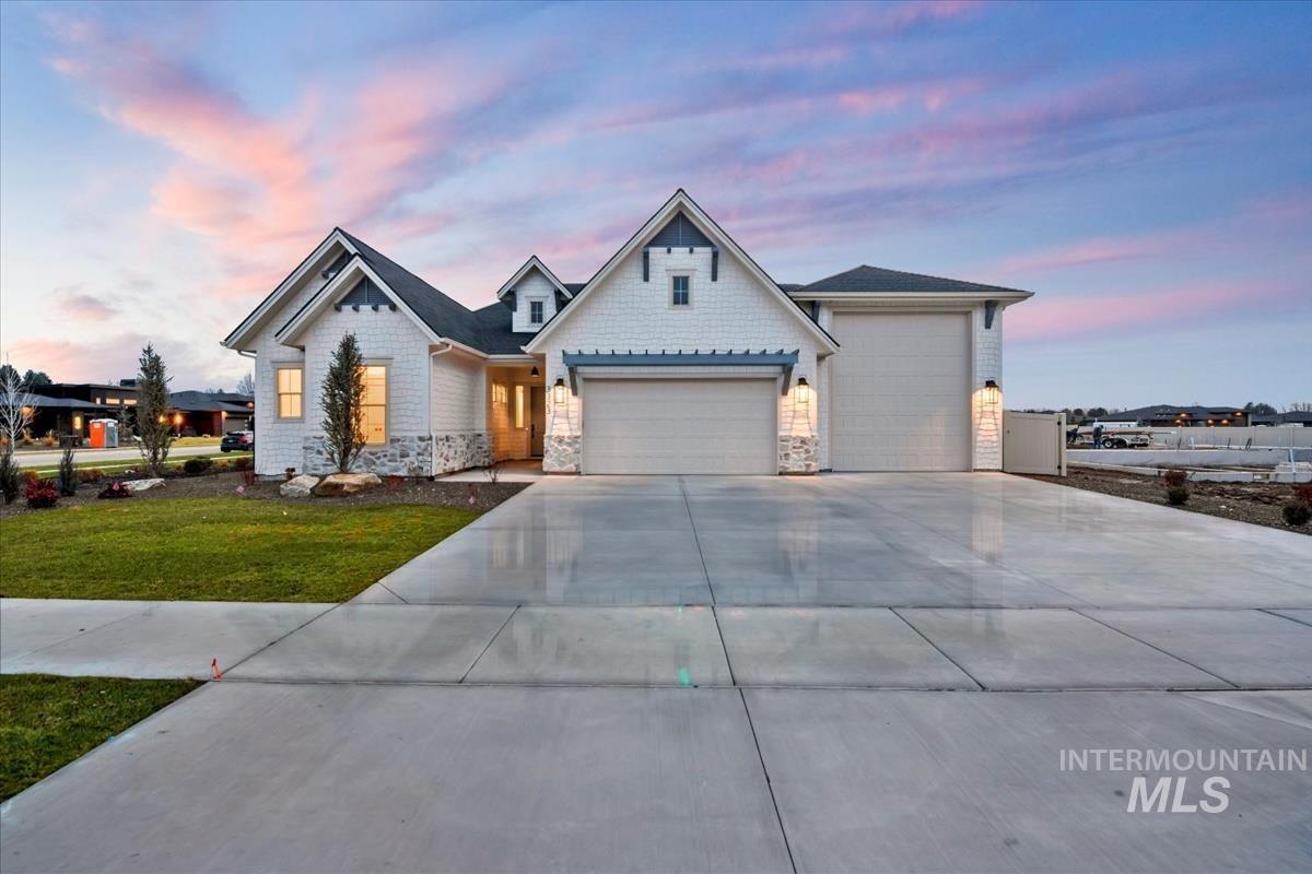 3323 W Golden Barrel St., Eagle, Idaho 83616, 4 Bedrooms, 2.5 Bathrooms, Residential For Sale, Price $1,099,000, 98969962
