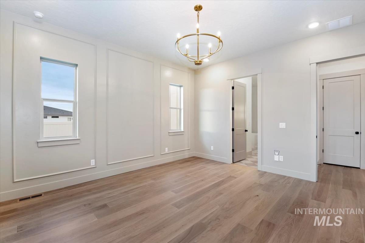 3323 W Golden Barrel St., Eagle, Idaho 83616, 4 Bedrooms, 2.5 Bathrooms, Residential For Sale, Price $1,099,000, 98969962