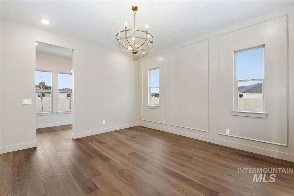 3323 W Golden Barrel St., Eagle, Idaho 83616, 4 Bedrooms, 2.5 Bathrooms, Residential For Sale, Price $1,099,000, 98969962