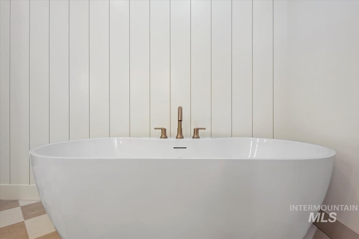 3323 W Golden Barrel St., Eagle, Idaho 83616, 4 Bedrooms, 2.5 Bathrooms, Residential For Sale, Price $1,099,000, 98969962