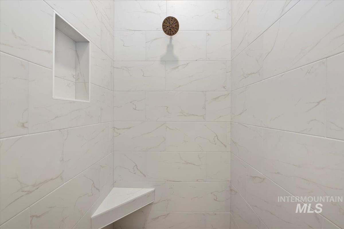 3323 W Golden Barrel St., Eagle, Idaho 83616, 4 Bedrooms, 2.5 Bathrooms, Residential For Sale, Price $1,099,000, 98969962