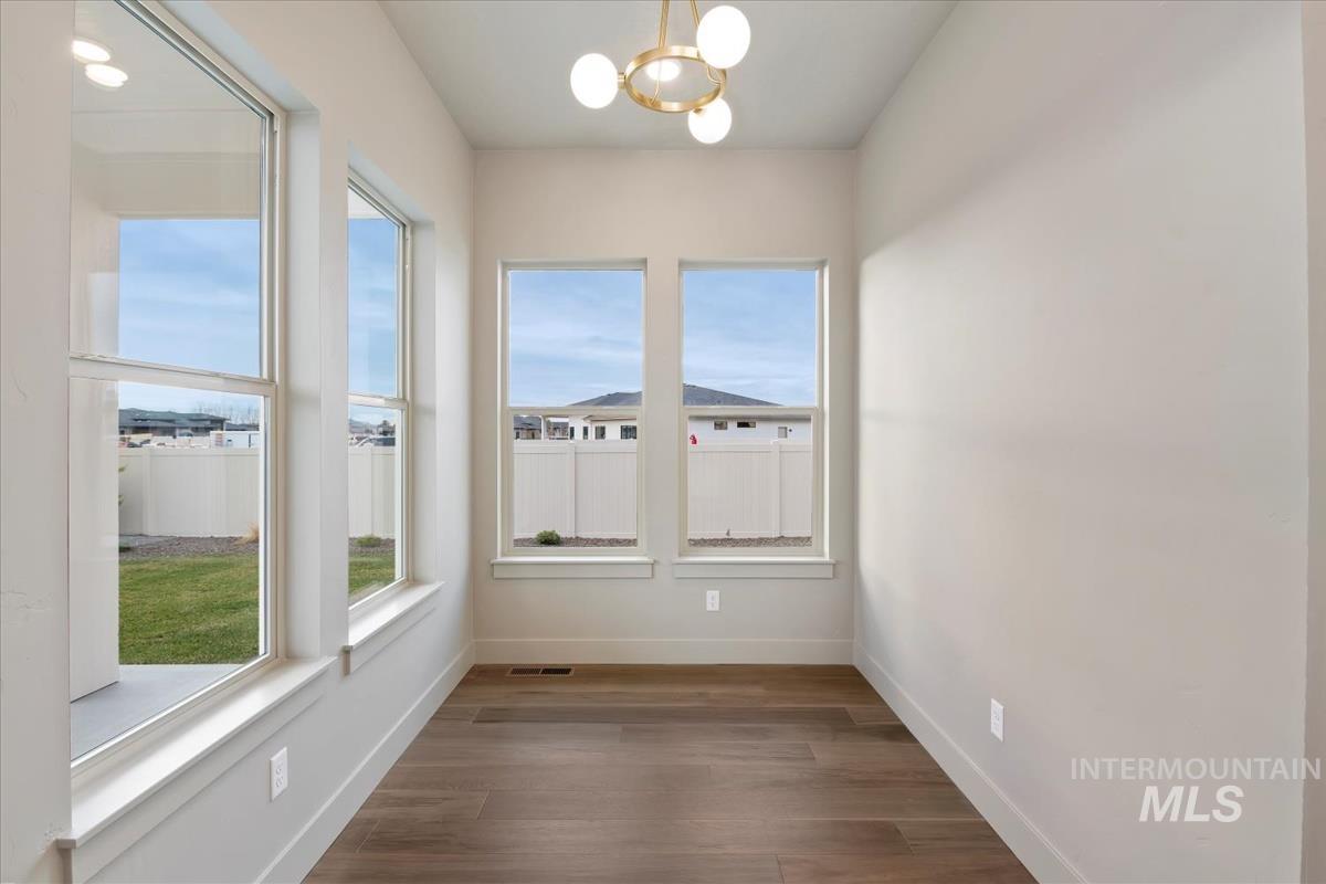 3323 W Golden Barrel St., Eagle, Idaho 83616, 4 Bedrooms, 2.5 Bathrooms, Residential For Sale, Price $1,099,000, 98969962