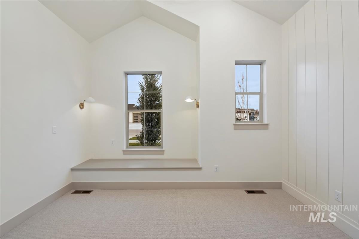 3323 W Golden Barrel St., Eagle, Idaho 83616, 4 Bedrooms, 2.5 Bathrooms, Residential For Sale, Price $1,099,000, 98969962