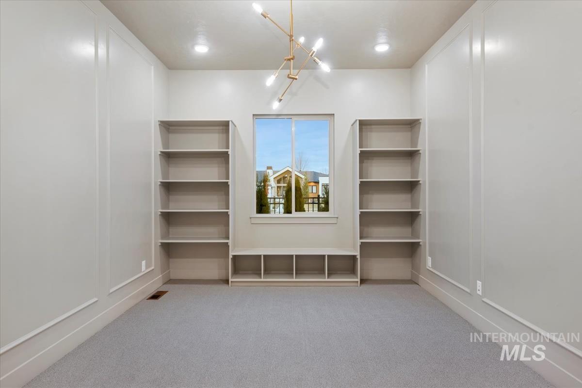 3323 W Golden Barrel St., Eagle, Idaho 83616, 4 Bedrooms, 2.5 Bathrooms, Residential For Sale, Price $1,099,000, 98969962