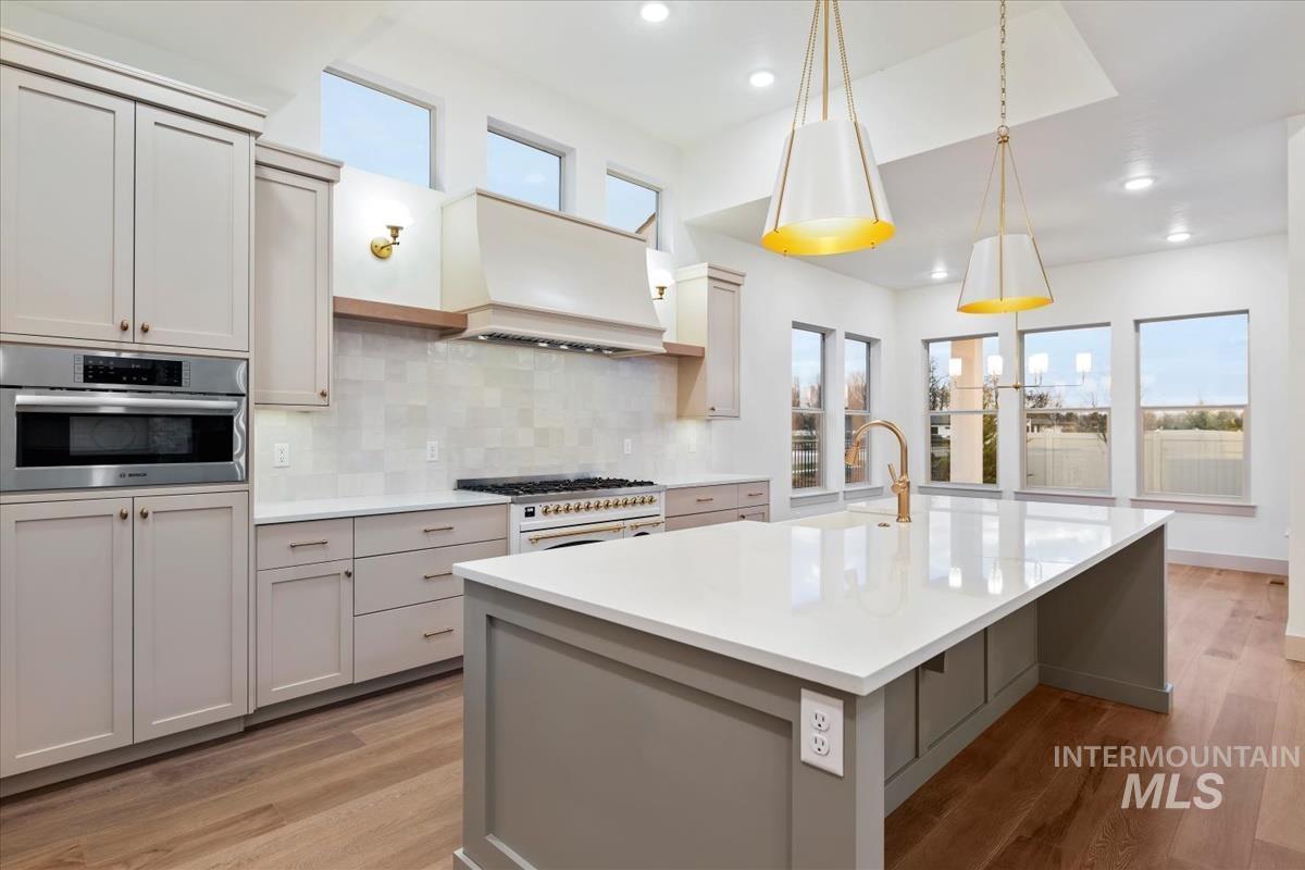 3323 W Golden Barrel St., Eagle, Idaho 83616, 4 Bedrooms, 2.5 Bathrooms, Residential For Sale, Price $1,099,000, 98969962