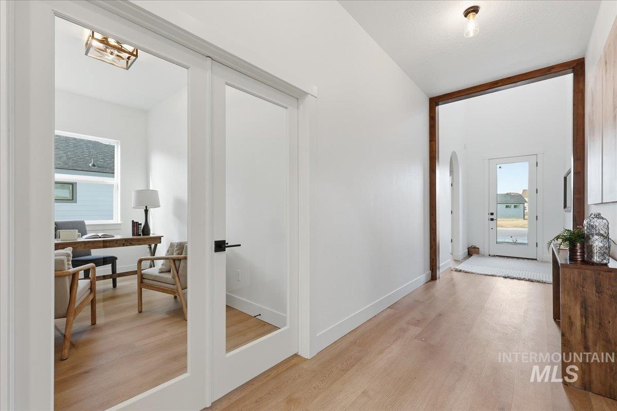 533 W Millstone St, Middleton, Idaho 83644, 3 Bedrooms, 2 Bathrooms, Residential For Sale, Price $654,900, 98969963