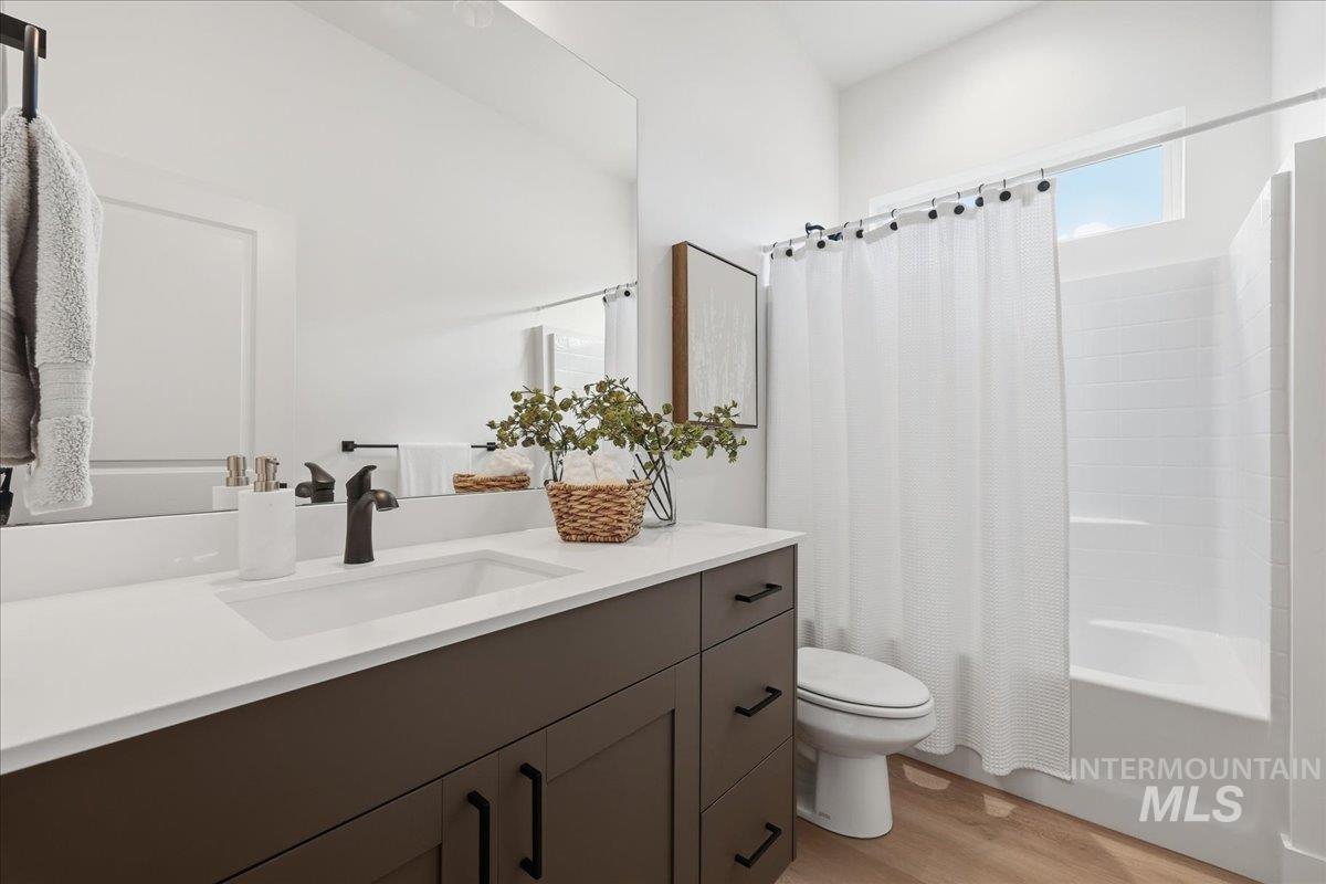 533 W Millstone St, Middleton, Idaho 83644, 3 Bedrooms, 2 Bathrooms, Residential For Sale, Price $654,900, 98969963