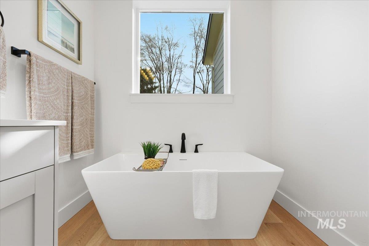 533 W Millstone St, Middleton, Idaho 83644, 3 Bedrooms, 2 Bathrooms, Residential For Sale, Price $654,900, 98969963