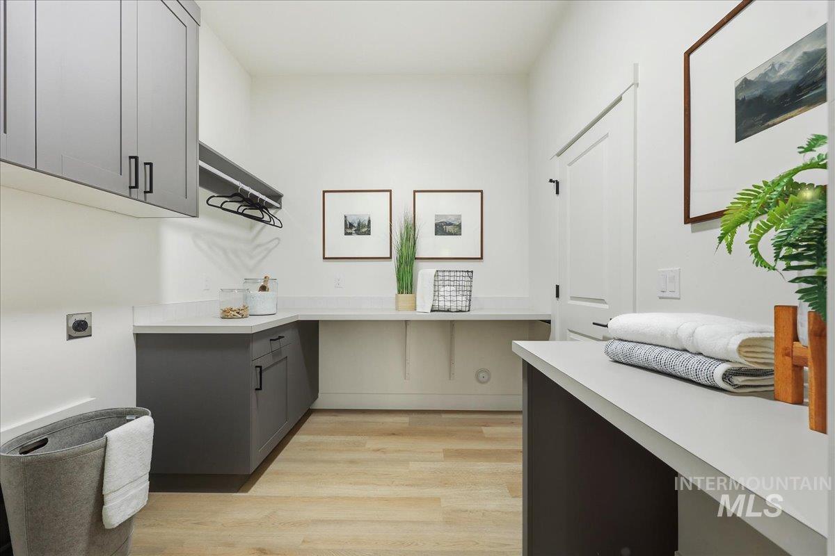 533 W Millstone St, Middleton, Idaho 83644, 3 Bedrooms, 2 Bathrooms, Residential For Sale, Price $654,900, 98969963