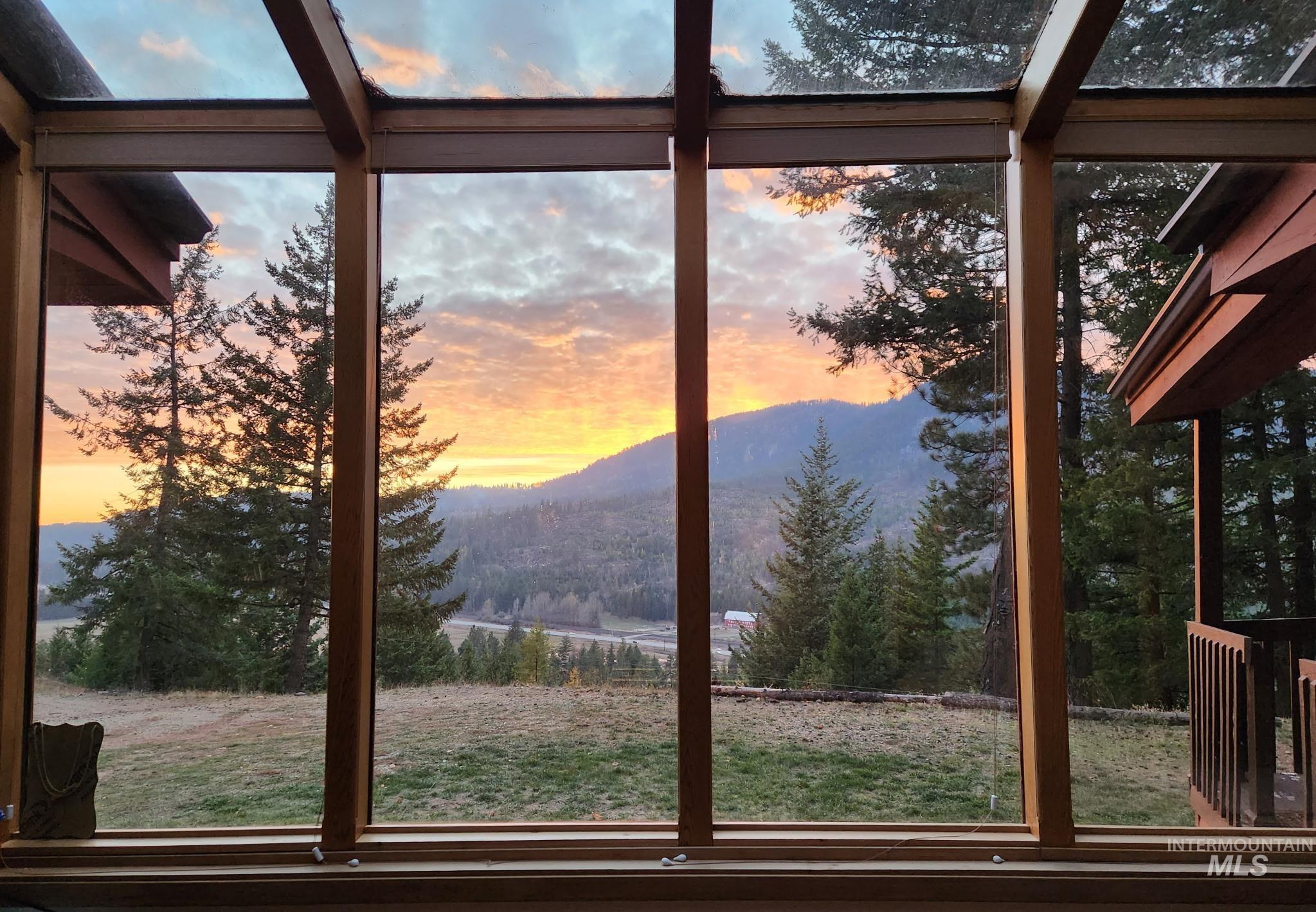View of mountain backdrop from dinette