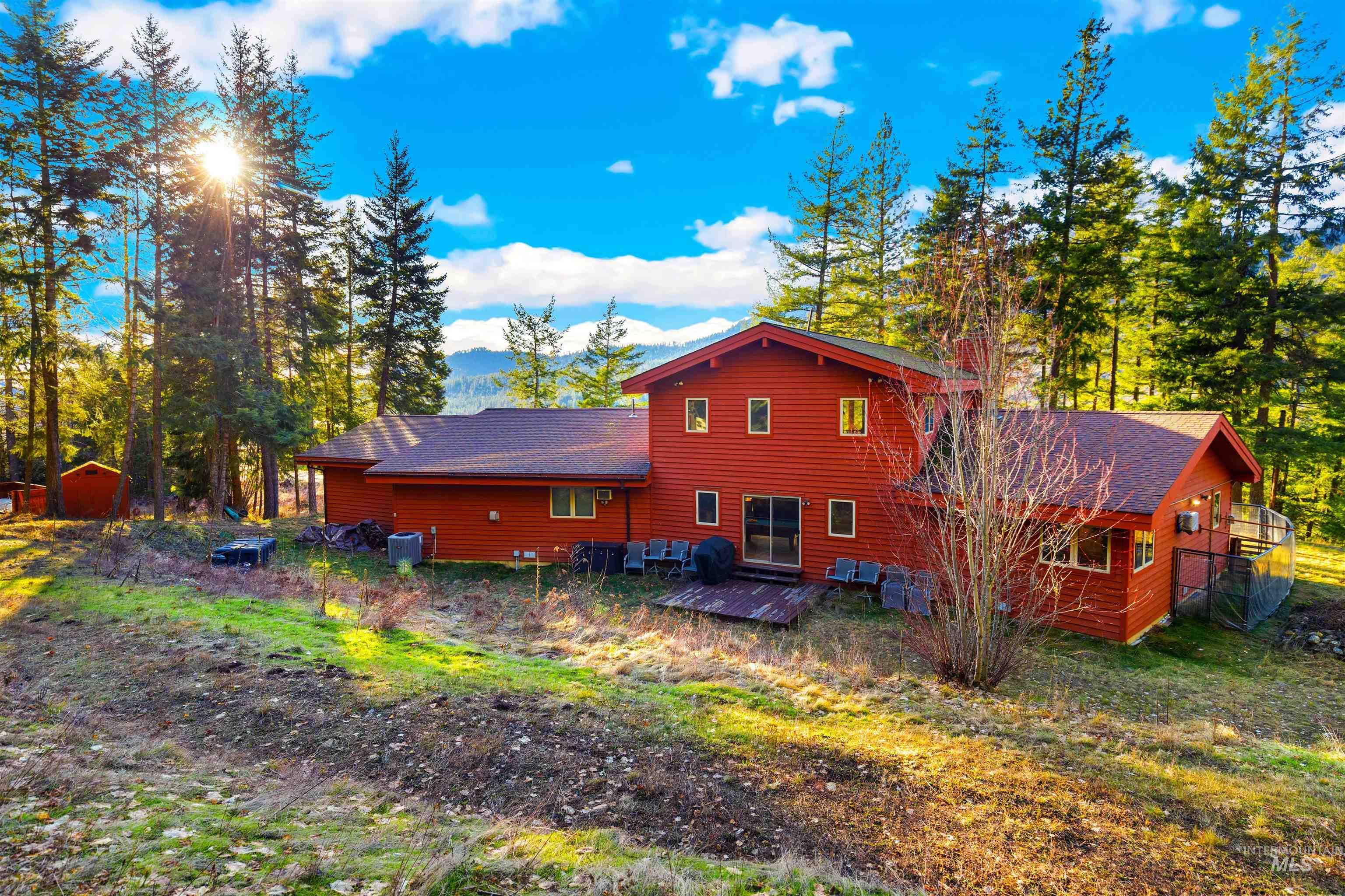 325 Wambli Wahohpi, Cocolalla, Idaho 83809-0000, 3 Bedrooms, 3 Bathrooms, Residential For Sale, Price $1,395,000,MLS 98969967
