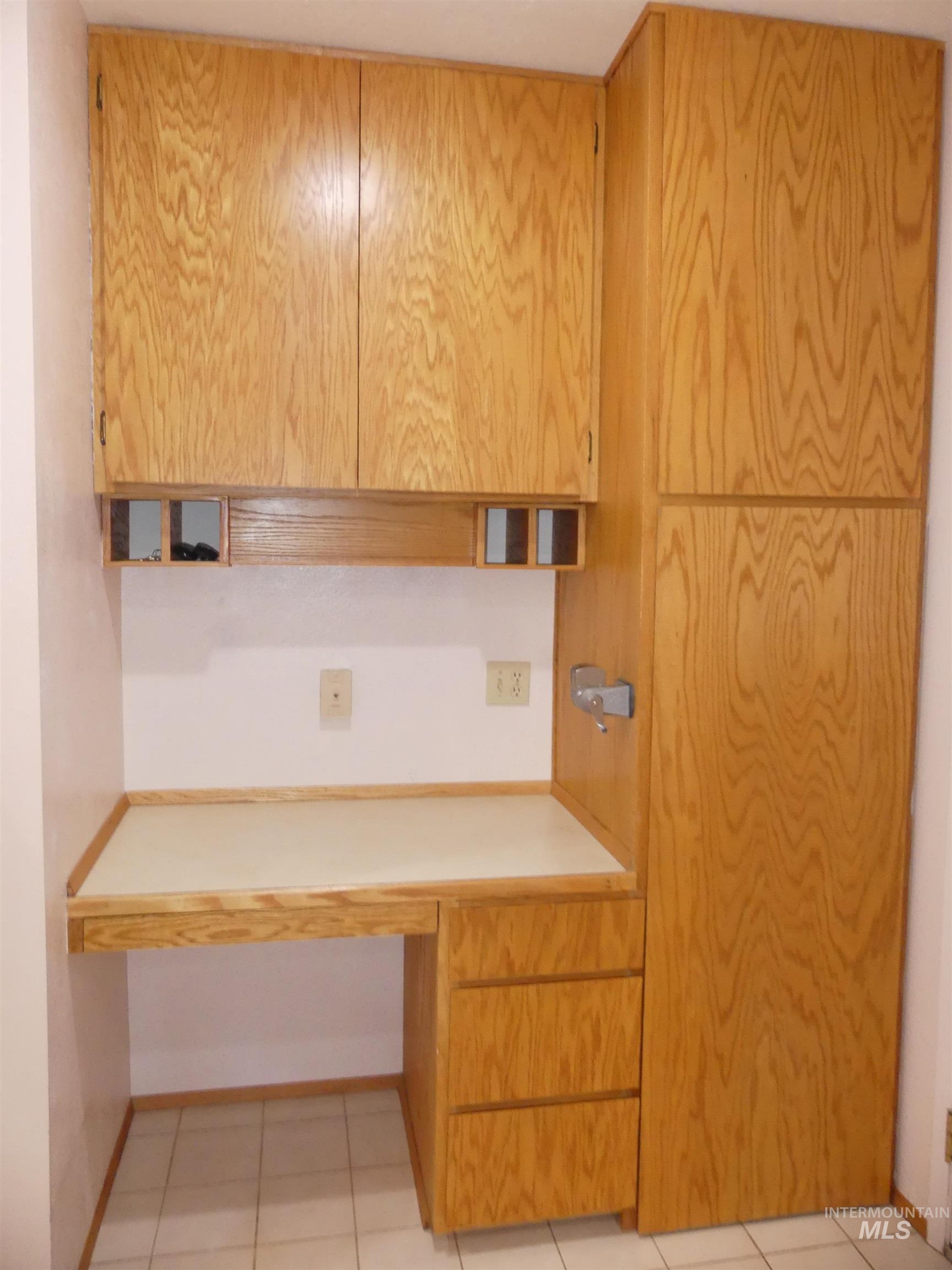 2733 Rainier St, Clarkston, Washington 99403, 2 Bedrooms, 2 Bathrooms, Residential For Sale, Price $350,000,MLS 98969970