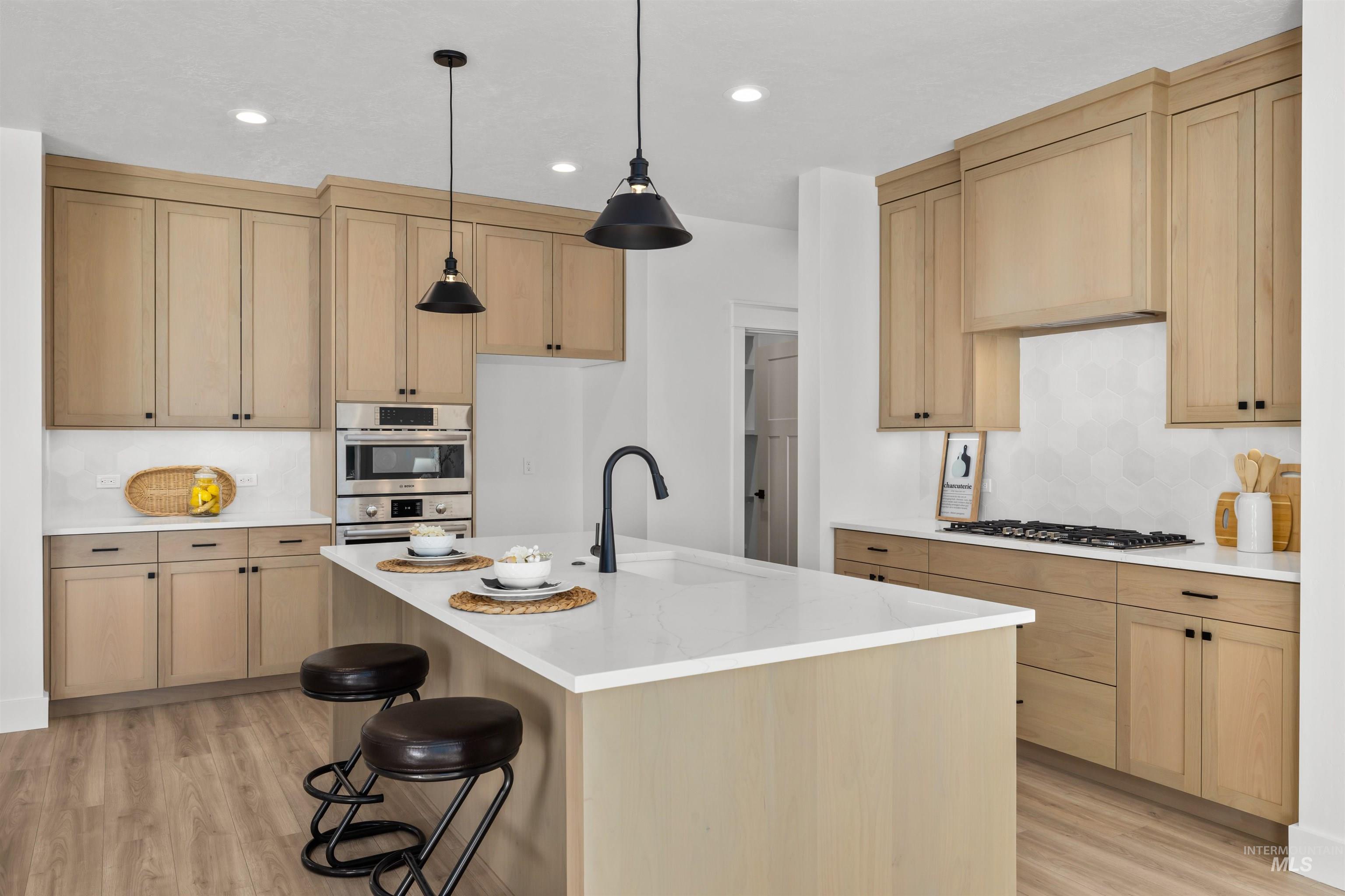 5687 S Snowden Ave, Meridian, Idaho 83642, 5 Bedrooms, 3.5 Bathrooms, Residential For Sale, Price $799,900, 98969971