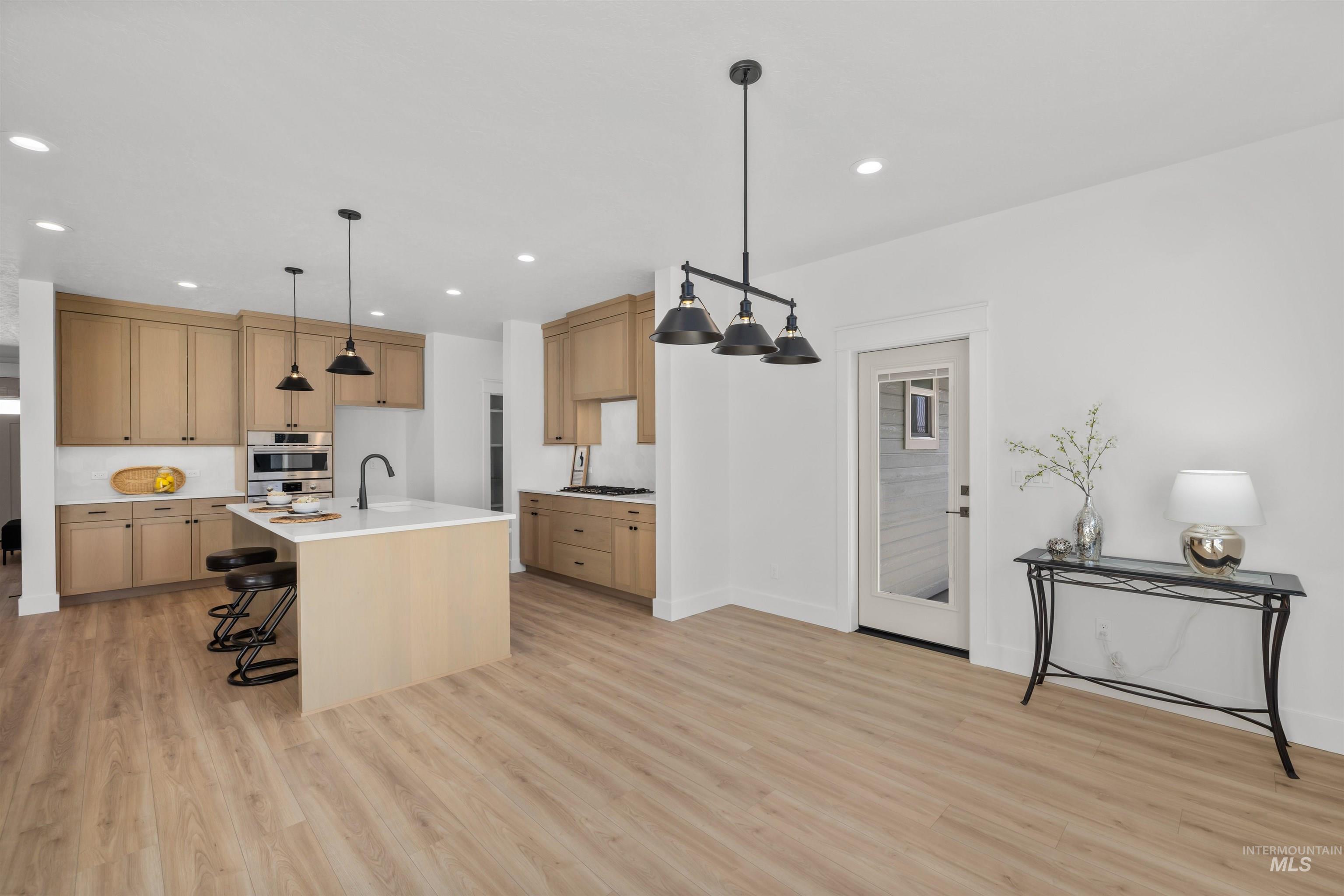 5687 S Snowden Ave, Meridian, Idaho 83642, 5 Bedrooms, 3.5 Bathrooms, Residential For Sale, Price $799,900, 98969971