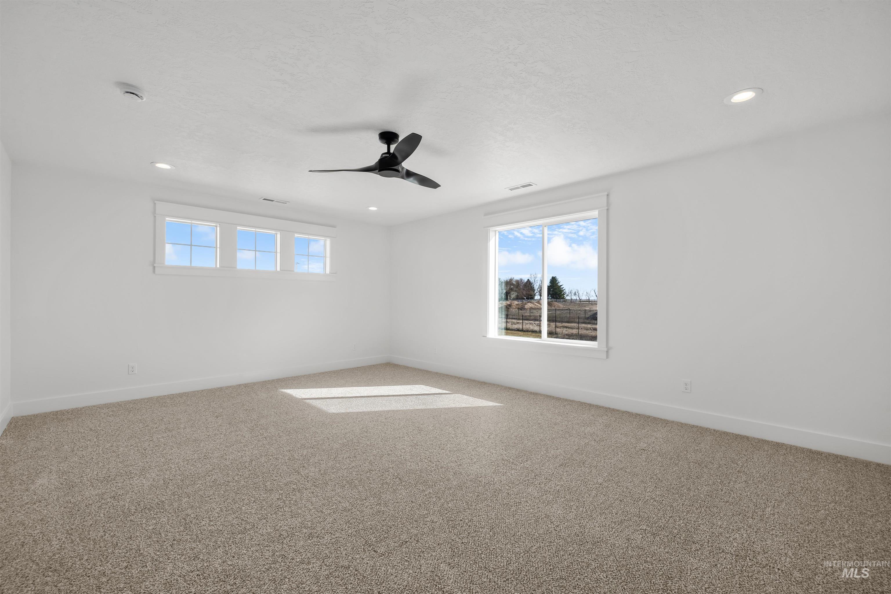 5687 S Snowden Ave, Meridian, Idaho 83642, 5 Bedrooms, 3.5 Bathrooms, Residential For Sale, Price $799,900, 98969971