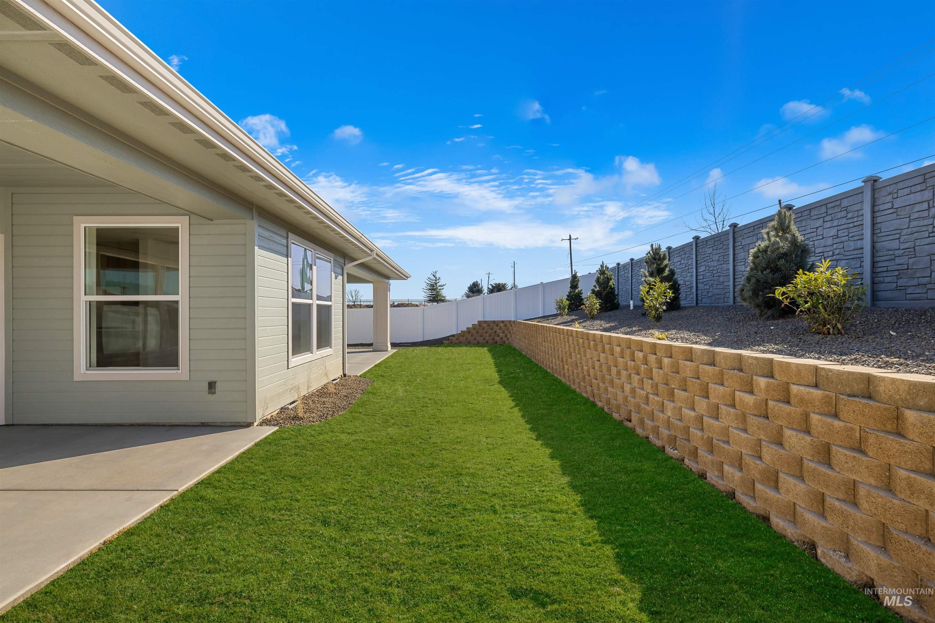 5687 S Snowden Ave, Meridian, Idaho 83642, 5 Bedrooms, 3.5 Bathrooms, Residential For Sale, Price $799,900, 98969971