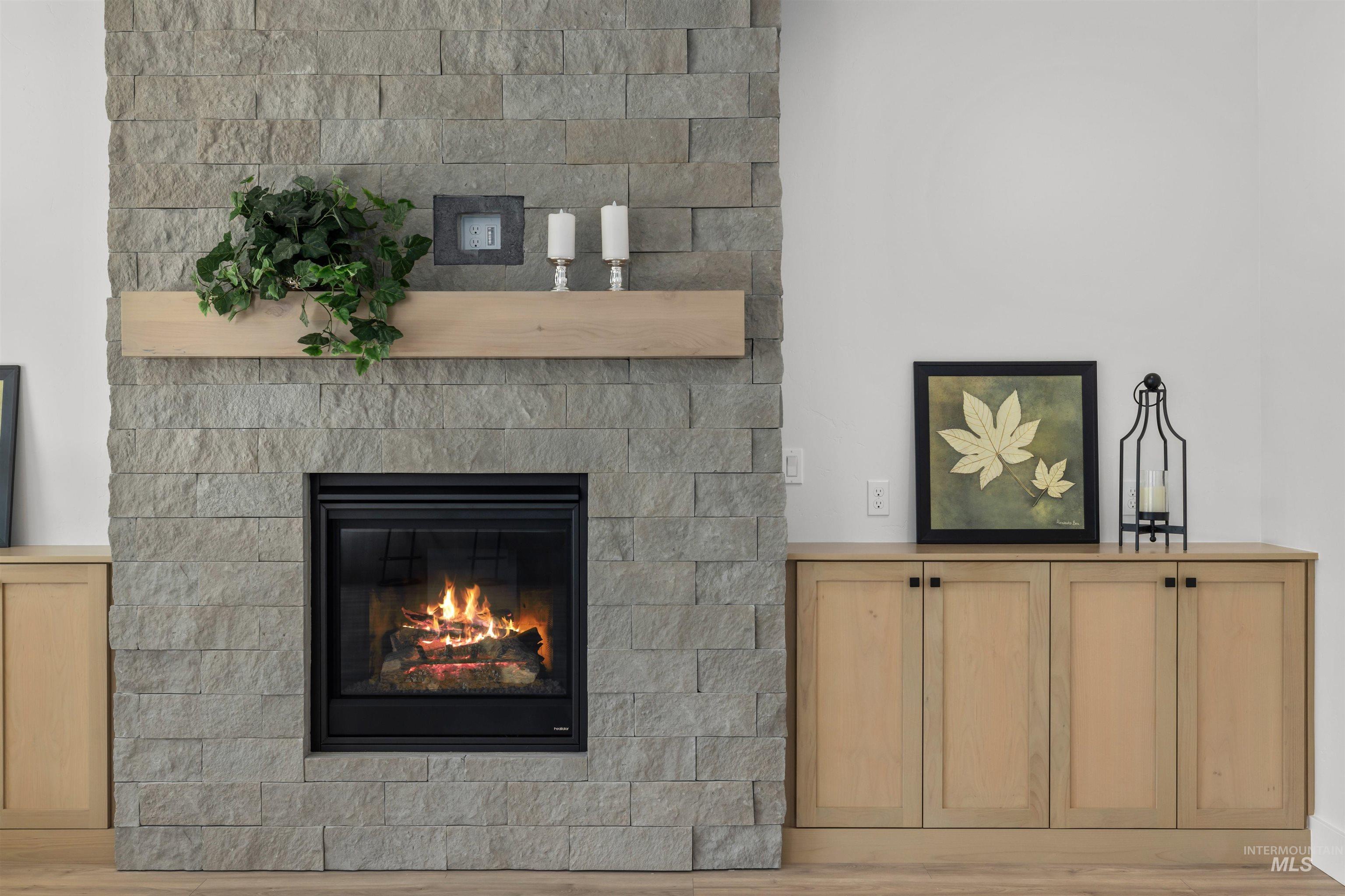 5687 S Snowden Ave, Meridian, Idaho 83642, 5 Bedrooms, 3.5 Bathrooms, Residential For Sale, Price $799,900, 98969971