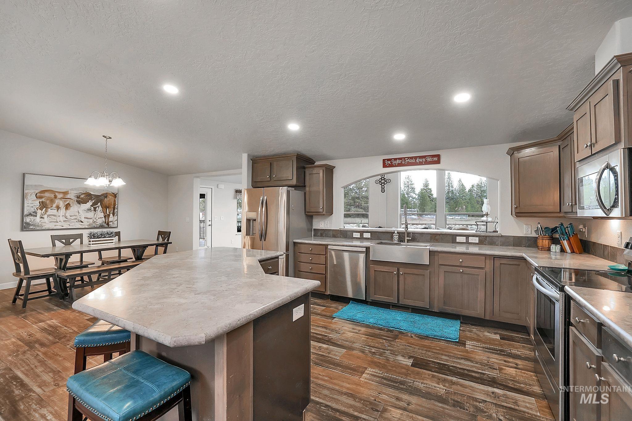 300 Cabarton Rd, Cascade, Idaho 83611, 4 Bedrooms, 1 Bathroom, Residential For Sale, Price $585,000, 98969972