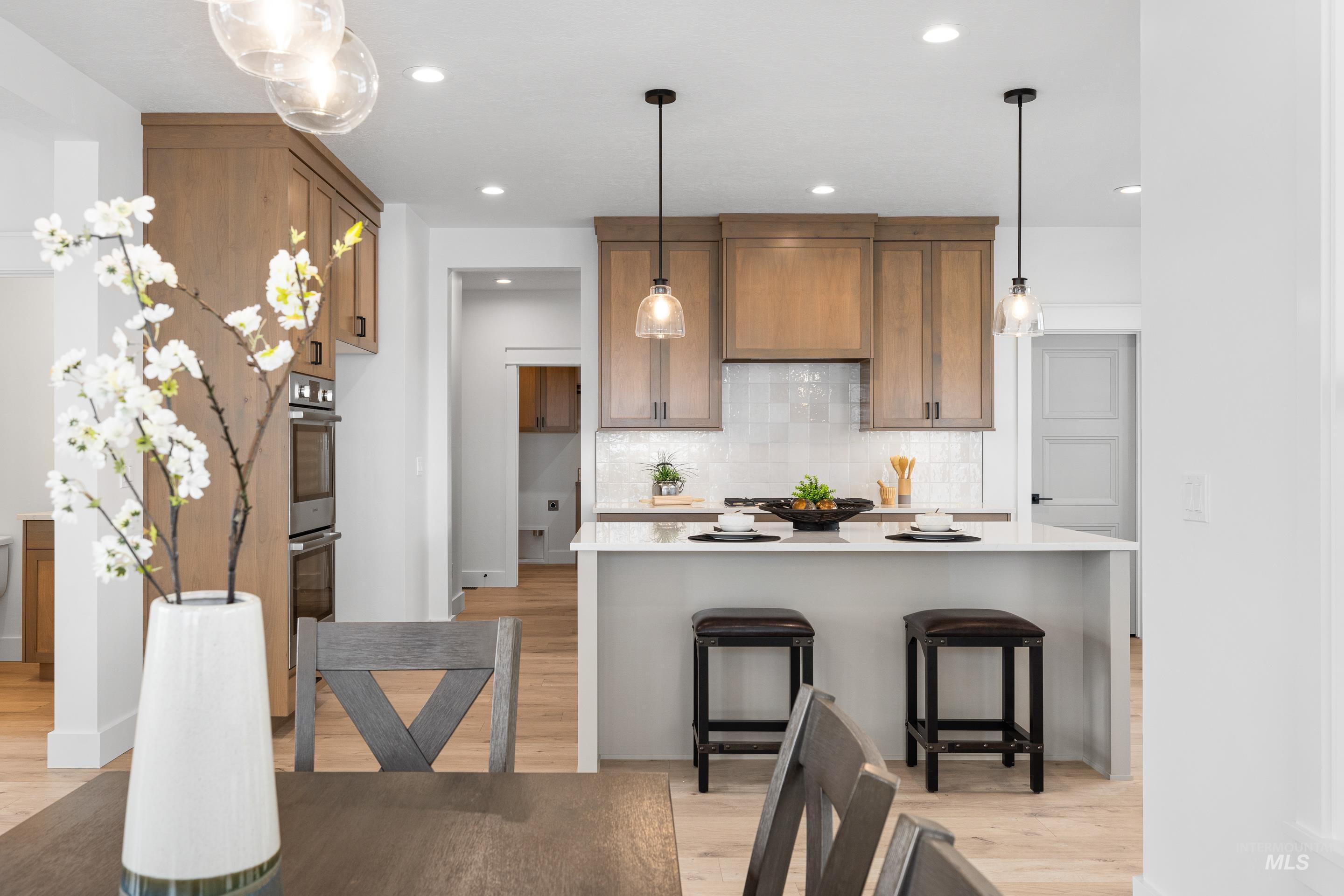 5665 S Snowden Ave., Meridian, Idaho 83642, 4 Bedrooms, 3.5 Bathrooms, Residential For Sale, Price $799,900, 98969974