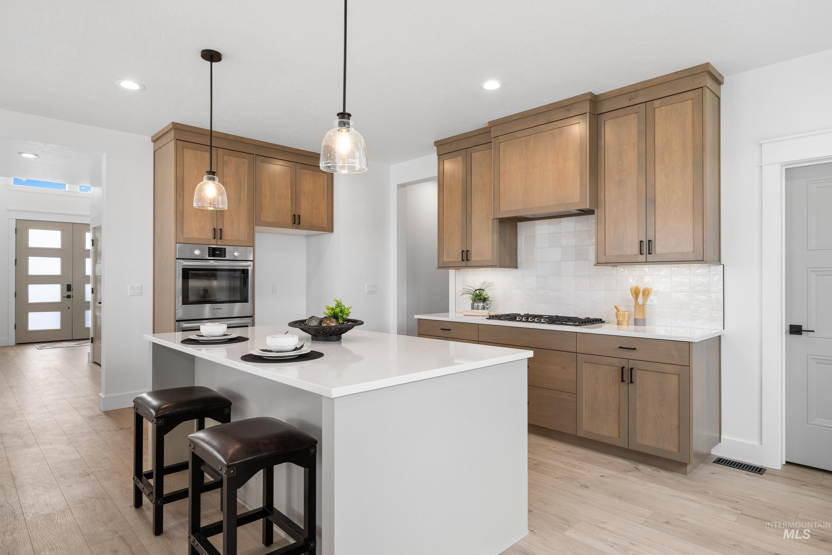 5665 S Snowden Ave., Meridian, Idaho 83642, 4 Bedrooms, 3.5 Bathrooms, Residential For Sale, Price $799,900, 98969974