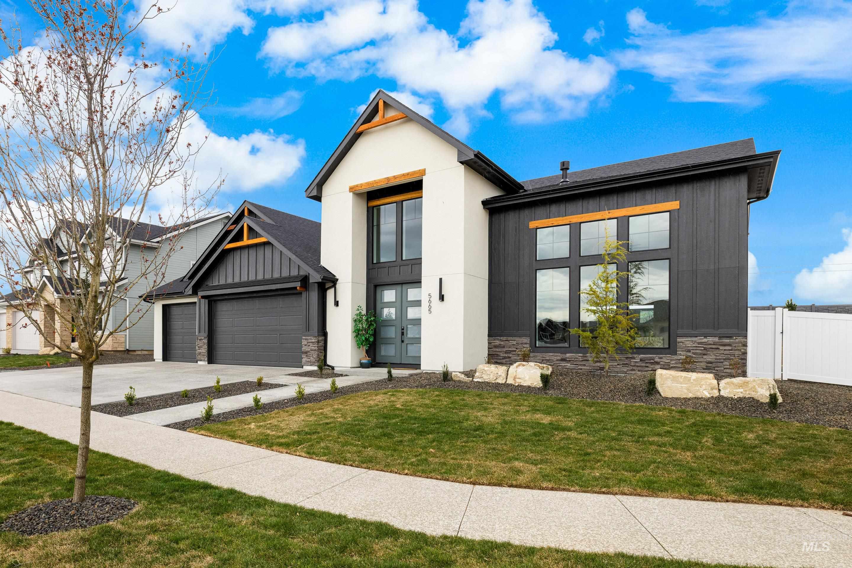 5665 S Snowden Ave., Meridian, Idaho 83642, 4 Bedrooms, 3.5 Bathrooms, Residential For Sale, Price $799,900, 98969974