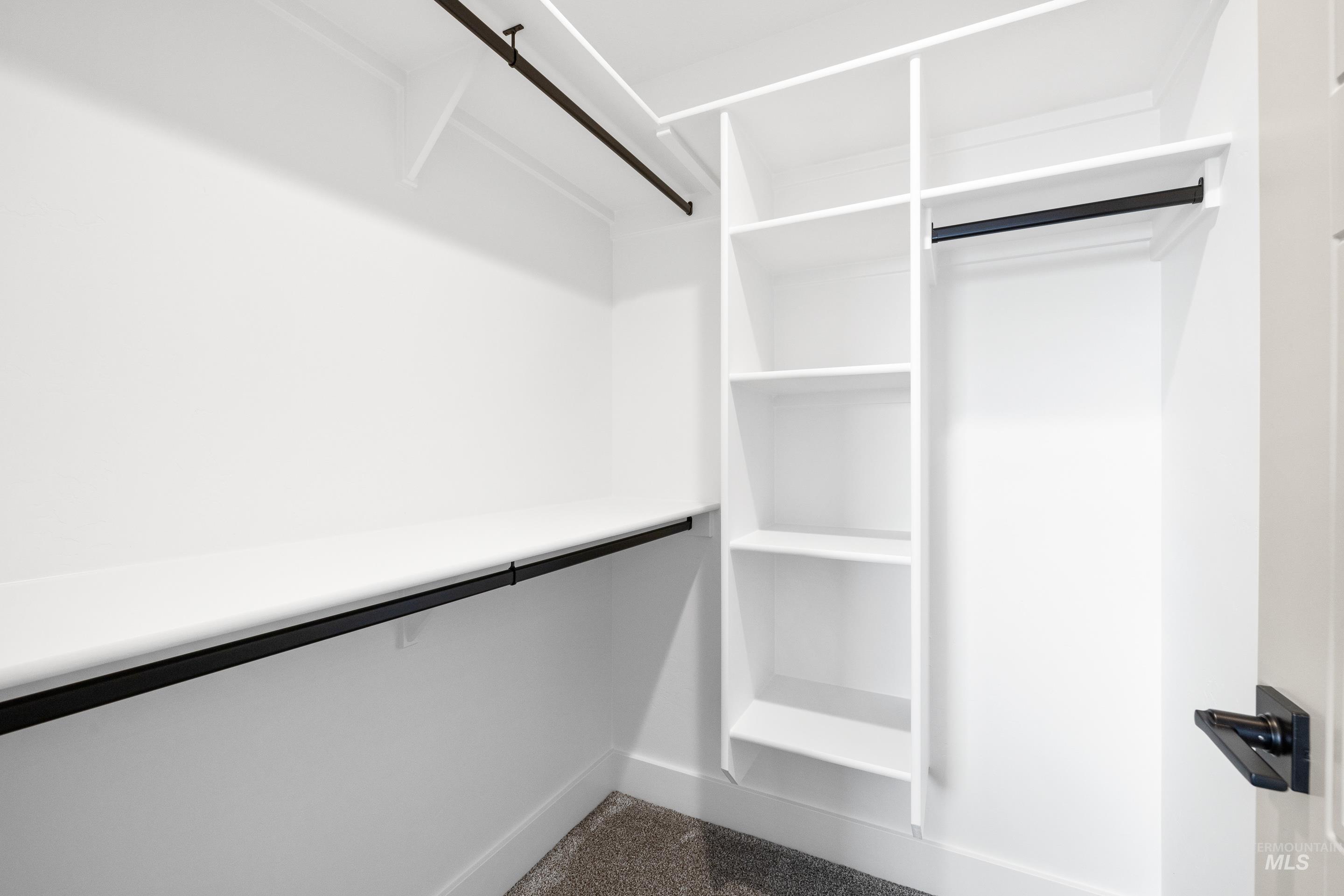 5665 S Snowden Ave., Meridian, Idaho 83642, 4 Bedrooms, 3.5 Bathrooms, Residential For Sale, Price $799,900, 98969974