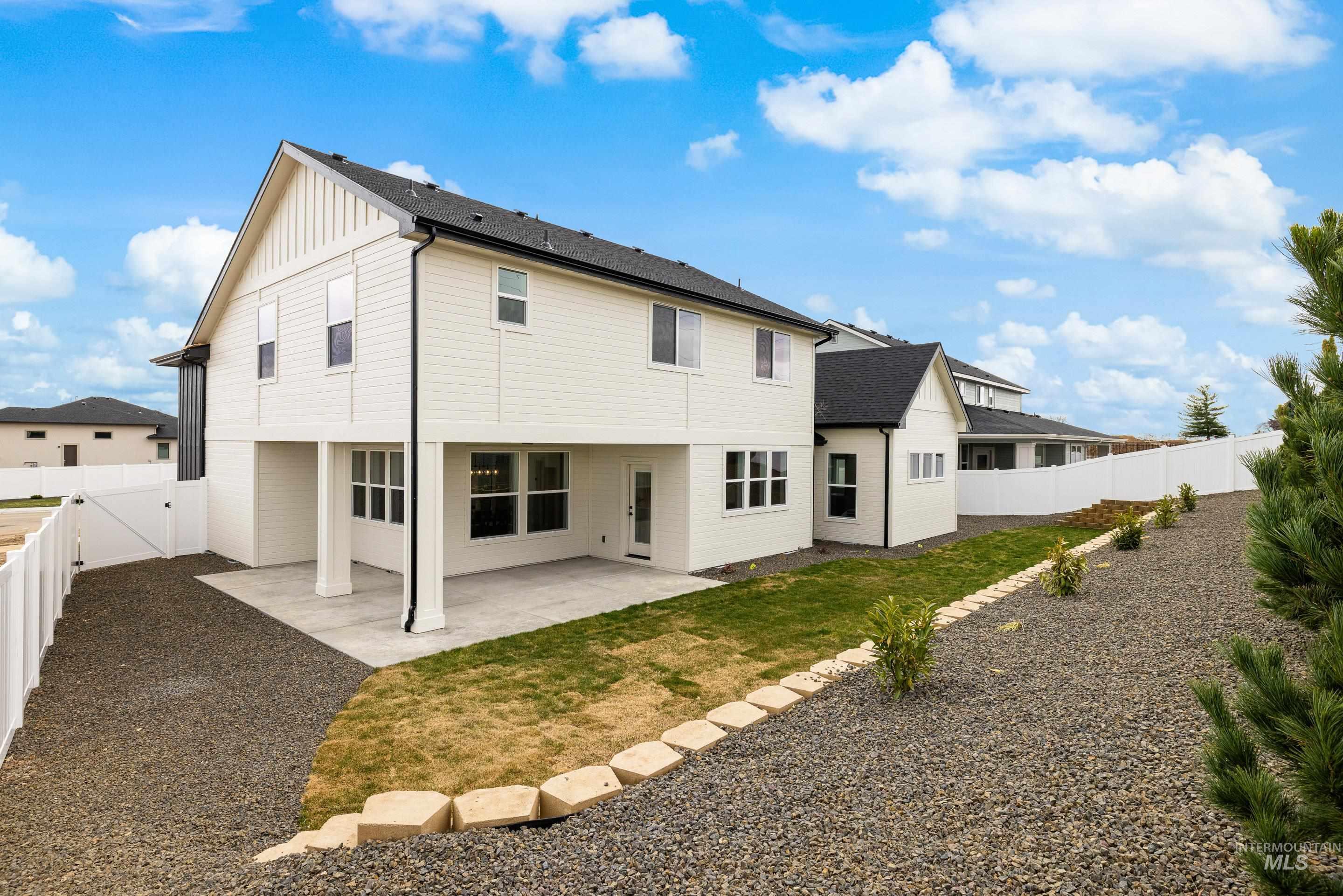 5665 S Snowden Ave., Meridian, Idaho 83642, 4 Bedrooms, 3.5 Bathrooms, Residential For Sale, Price $799,900, 98969974