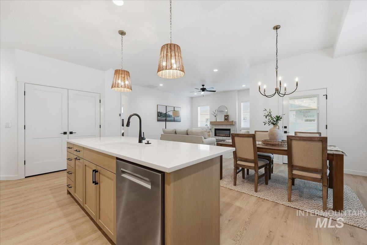 1732 Kayak Rd, Emmett, Idaho 83617, 3 Bedrooms, 2 Bathrooms, Residential For Sale, Price $492,500, 98969977