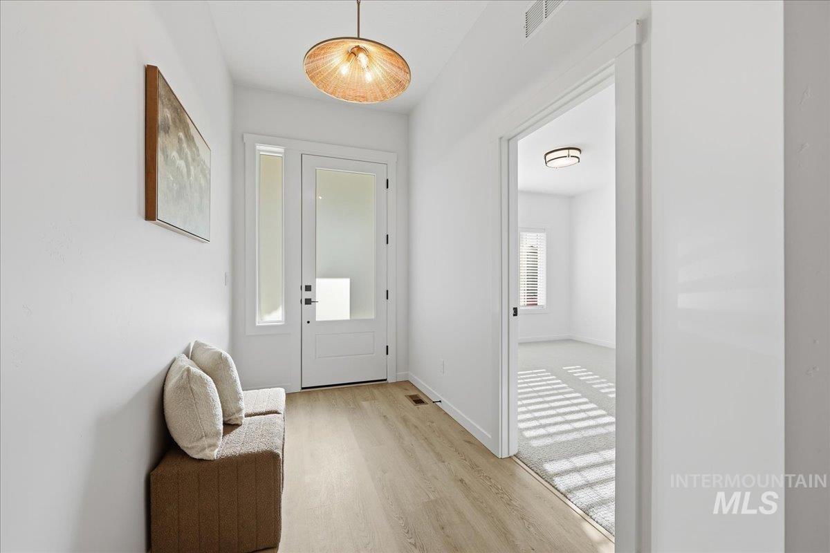 1732 Kayak Rd, Emmett, Idaho 83617, 3 Bedrooms, 2 Bathrooms, Residential For Sale, Price $492,500, 98969977