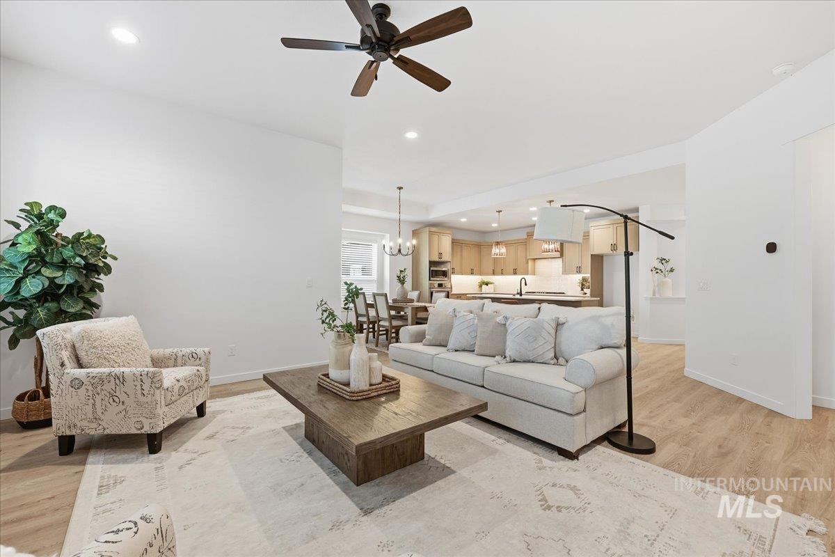 1732 Kayak Rd, Emmett, Idaho 83617, 3 Bedrooms, 2 Bathrooms, Residential For Sale, Price $492,500, 98969977