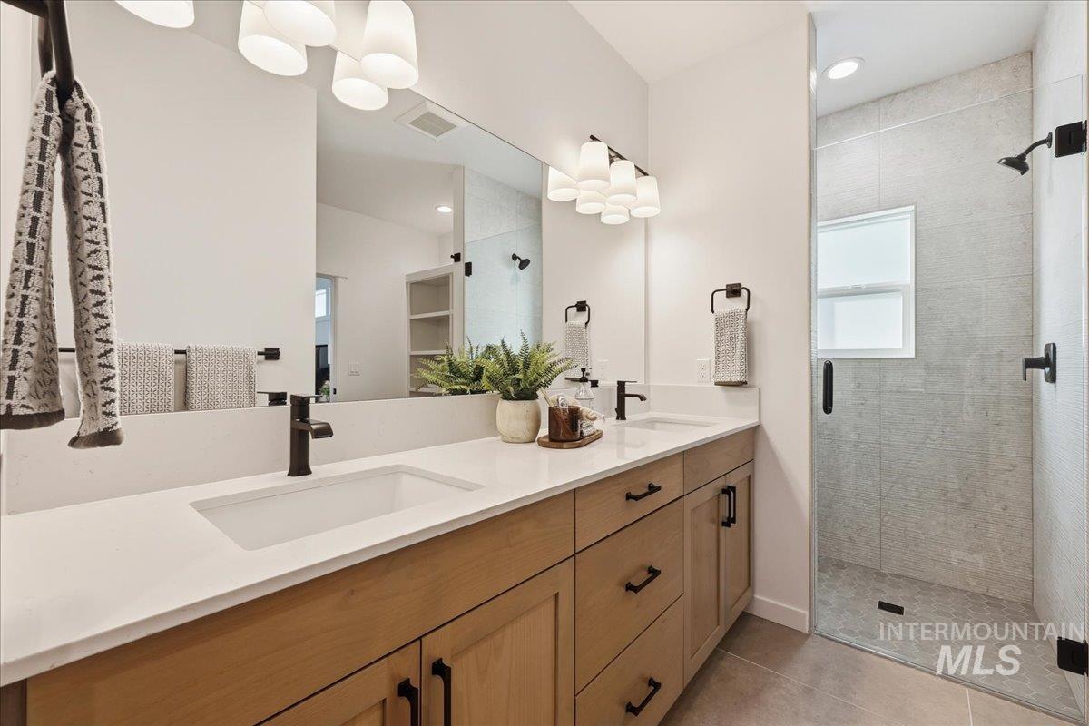 1732 Kayak Rd, Emmett, Idaho 83617, 3 Bedrooms, 2 Bathrooms, Residential For Sale, Price $492,500, 98969977