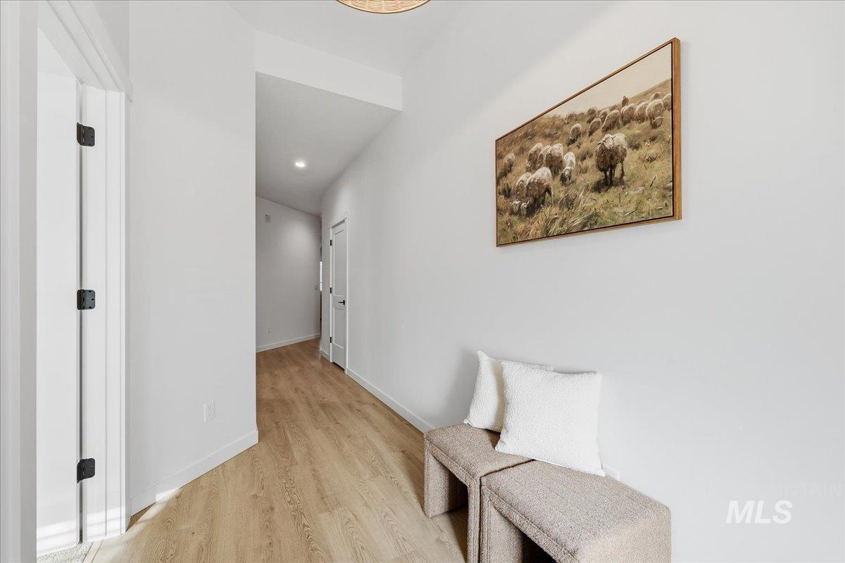 1732 Kayak Rd, Emmett, Idaho 83617, 3 Bedrooms, 2 Bathrooms, Residential For Sale, Price $492,500, 98969977