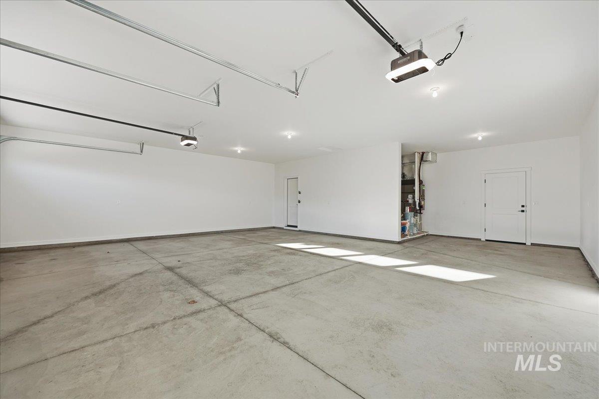 1732 Kayak Rd, Emmett, Idaho 83617, 3 Bedrooms, 2 Bathrooms, Residential For Sale, Price $492,500, 98969977