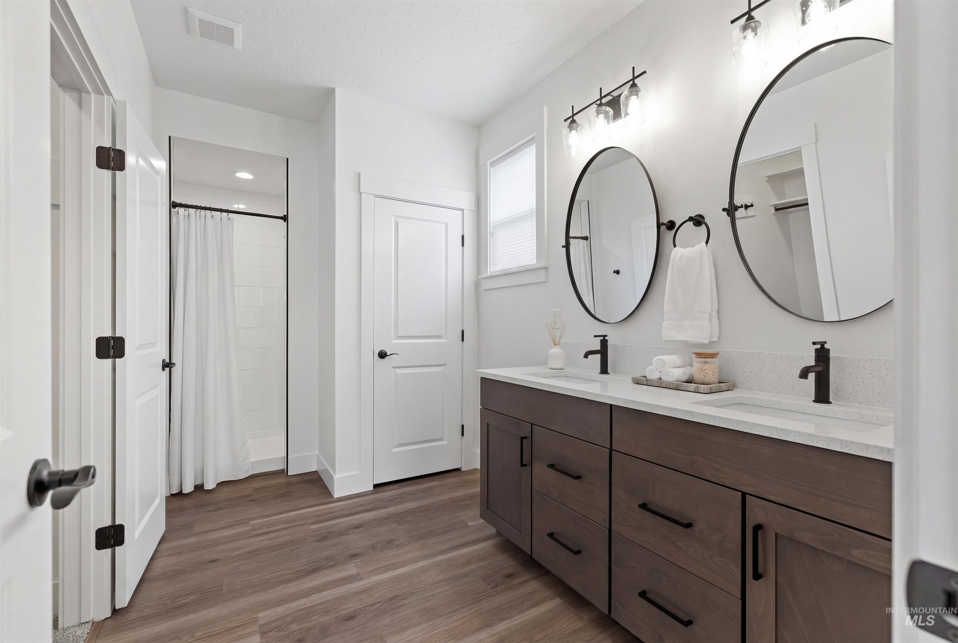 Lot 2 Neil Rd, Emmett, Idaho 83617, 3 Bedrooms, 2 Bathrooms, Residential For Sale, Price $799,900, 98969978