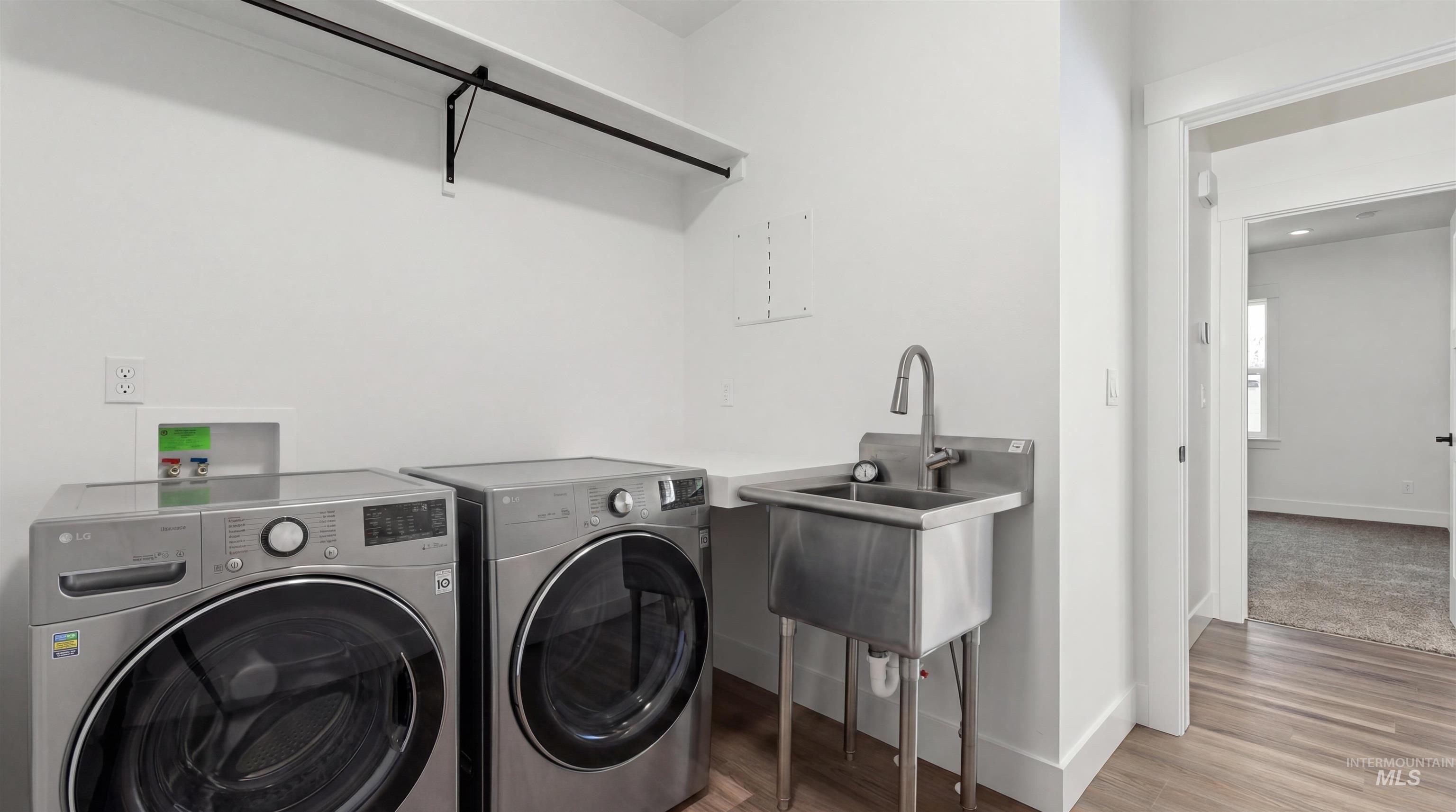 Lot 2 Neil Rd, Emmett, Idaho 83617, 3 Bedrooms, 2 Bathrooms, Residential For Sale, Price $799,900, 98969978