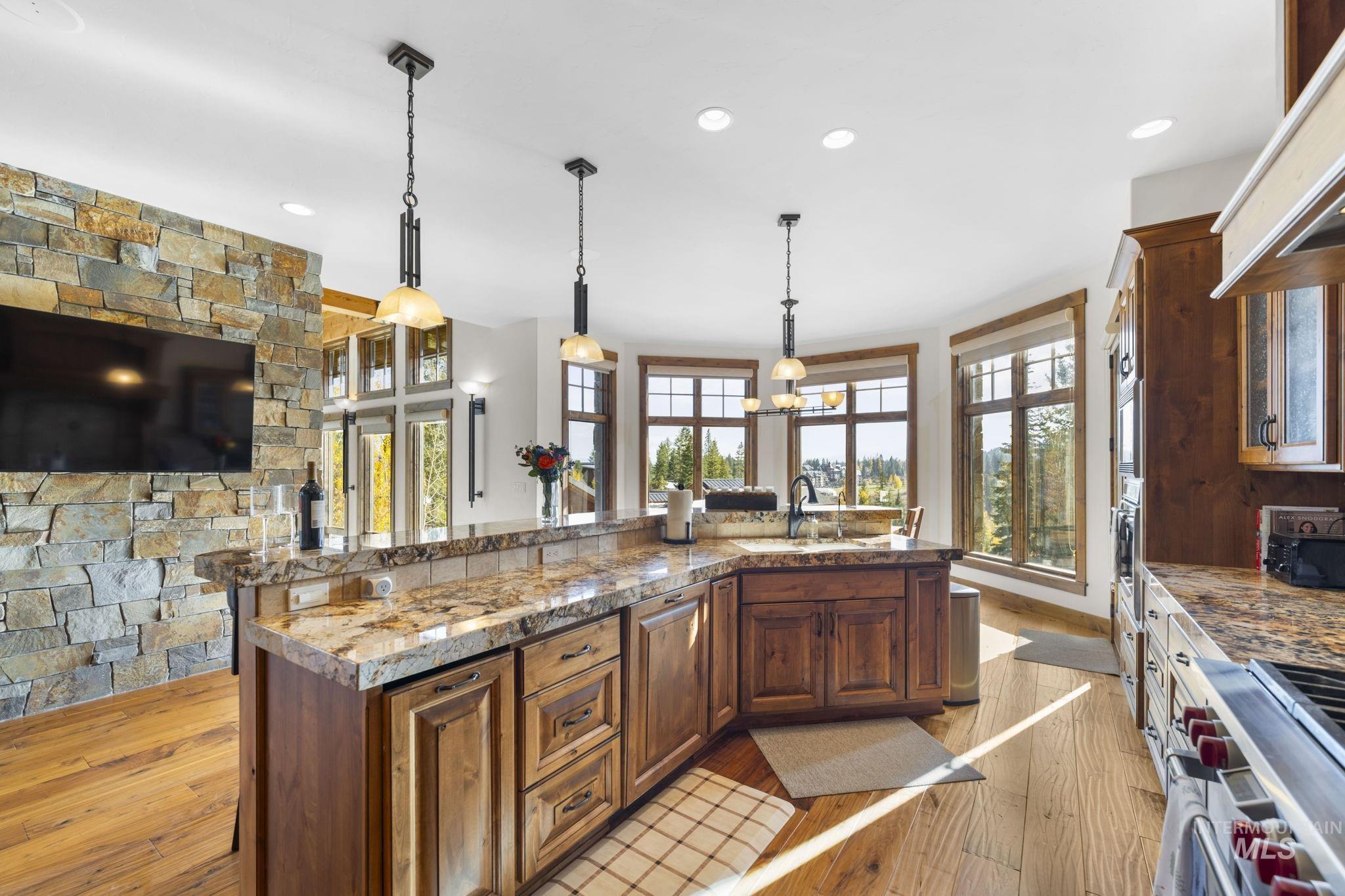 291 Whitewater Drive, Donnelly, Idaho 83615, 5 Bedrooms, 6.5 Bathrooms, Residential For Sale, Price $3,995,000, 98969986