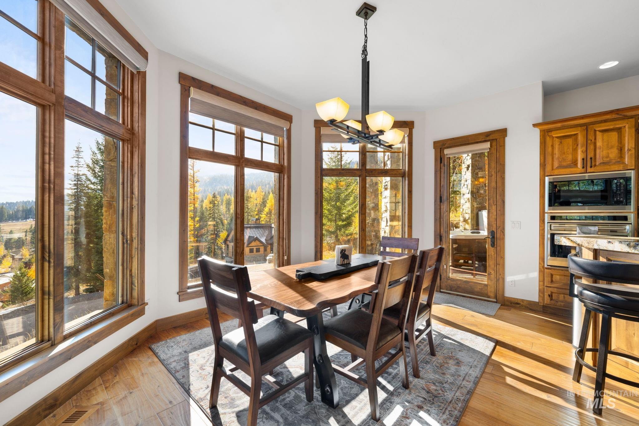 291 Whitewater Drive, Donnelly, Idaho 83615, 5 Bedrooms, 6.5 Bathrooms, Residential For Sale, Price $3,995,000, 98969986