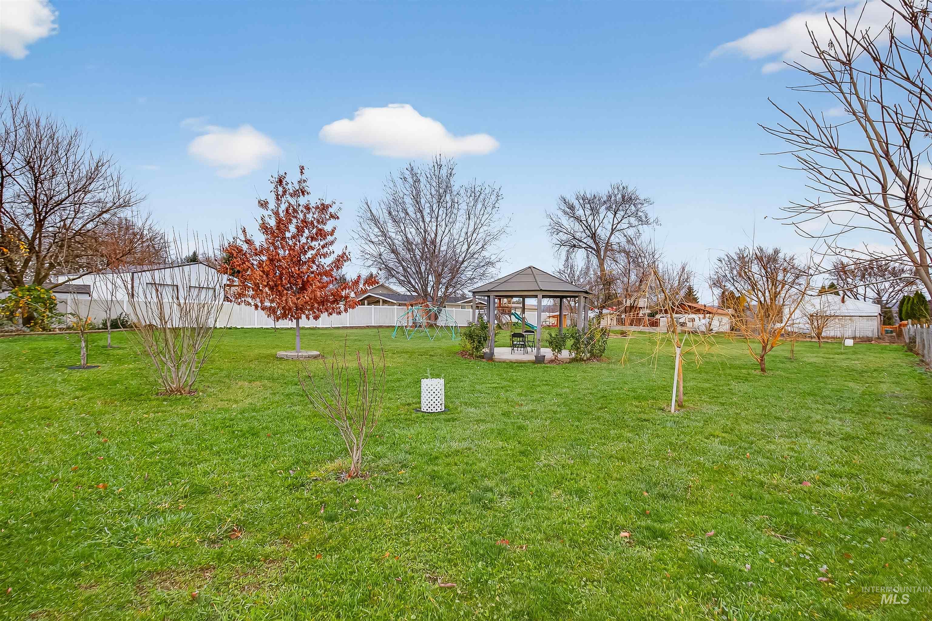 1616 Powers Avenue, Lewiston, Idaho 83501, 4 Bedrooms, 2 Bathrooms, Residential For Sale, Price $398,000, 98969987