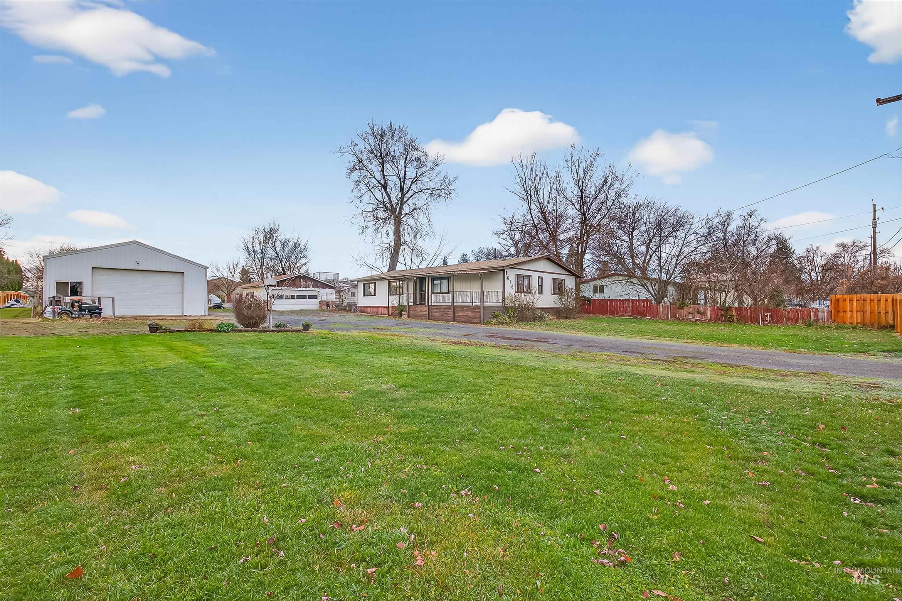 1616 Powers Avenue, Lewiston, Idaho 83501, 4 Bedrooms, 2 Bathrooms, Residential For Sale, Price $398,000, 98969987