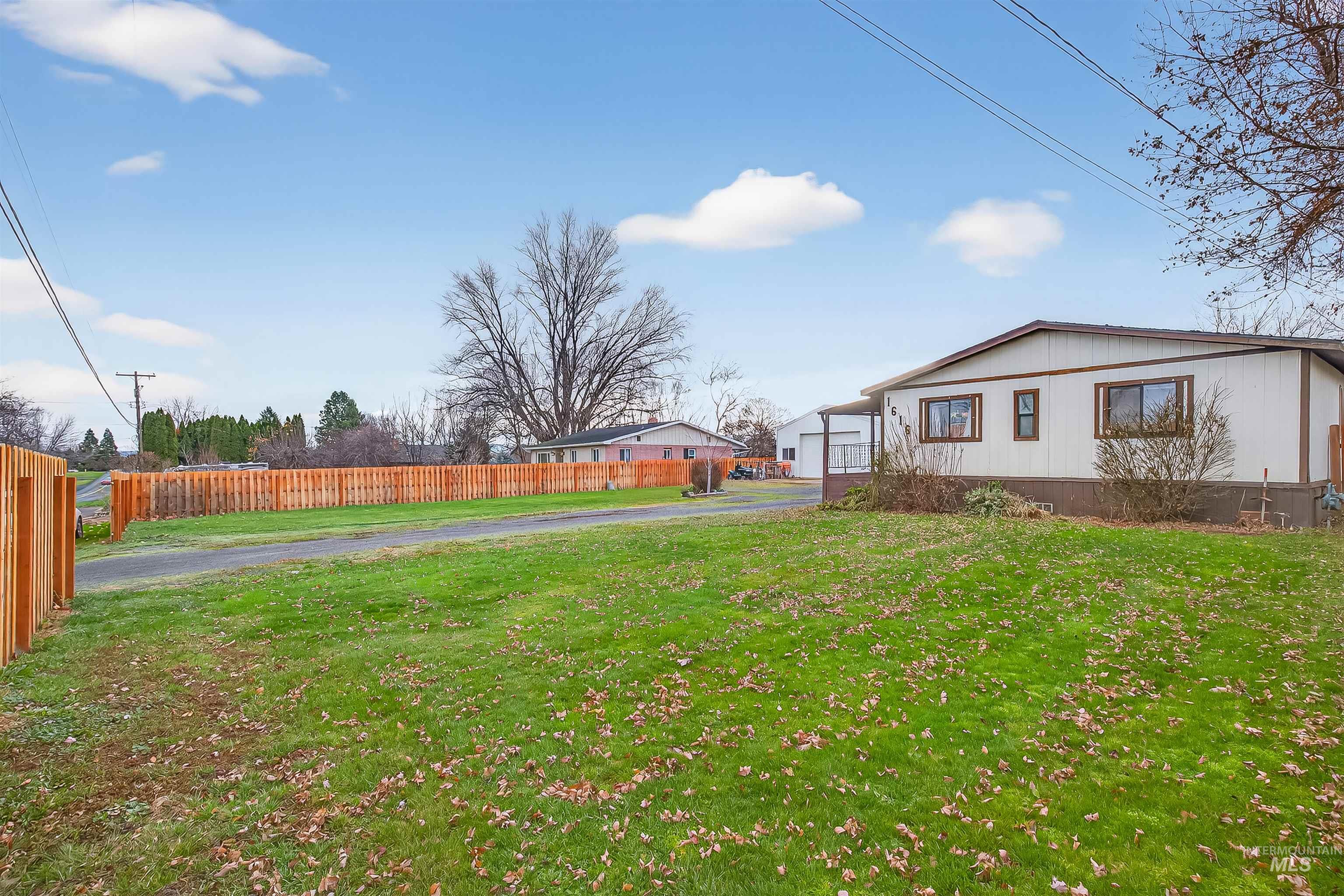 1616 Powers Avenue, Lewiston, Idaho 83501, 4 Bedrooms, 2 Bathrooms, Residential For Sale, Price $398,000, 98969987