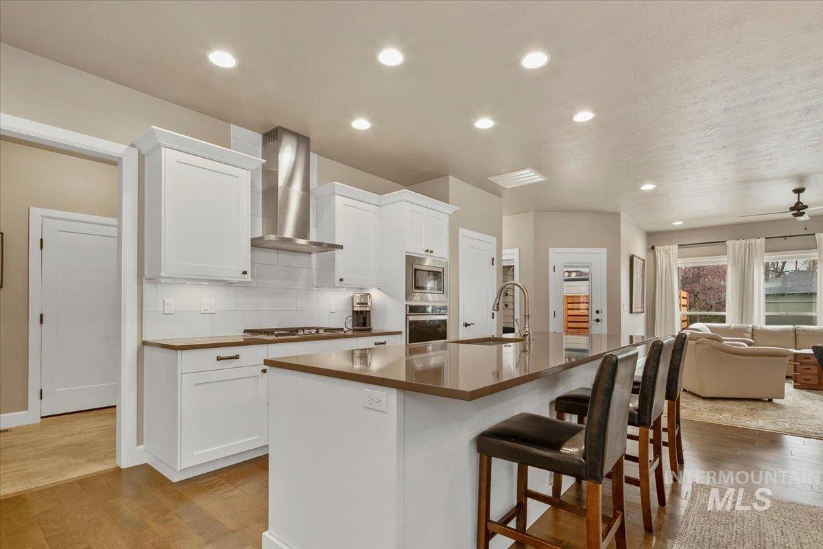 2453 N Birchgrove Ln, Boise, Idaho 83703, 3 Bedrooms, 2 Bathrooms, Residential For Sale, Price $642,000, 98970005