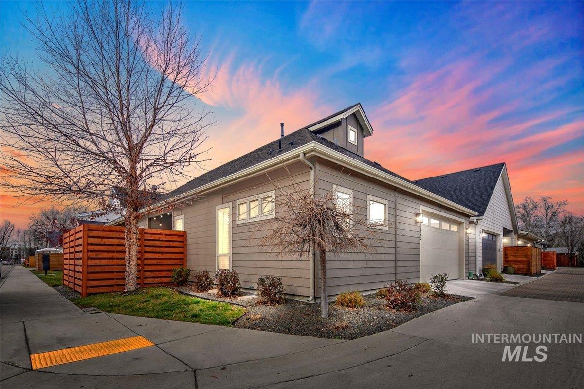 2453 N Birchgrove Ln, Boise, Idaho 83703, 3 Bedrooms, 2 Bathrooms, Residential For Sale, Price $642,000, 98970005