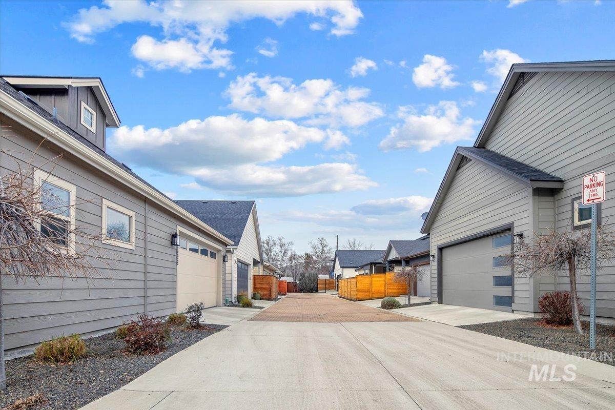 2453 N Birchgrove Ln, Boise, Idaho 83703, 3 Bedrooms, 2 Bathrooms, Residential For Sale, Price $642,000, 98970005