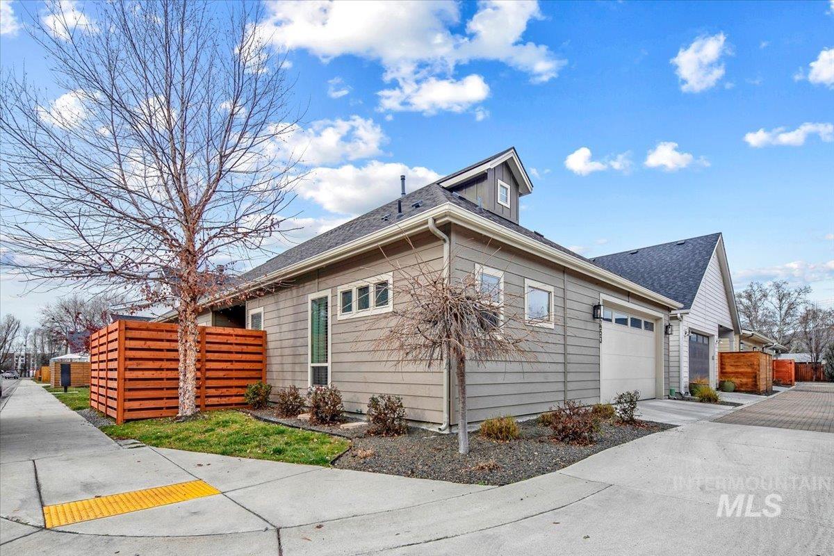 2453 N Birchgrove Ln, Boise, Idaho 83703, 3 Bedrooms, 2 Bathrooms, Residential For Sale, Price $642,000, 98970005